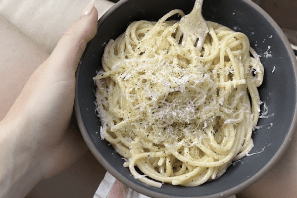 The Method I Swear by Every Time to Make Perfect Cacio e Pepe