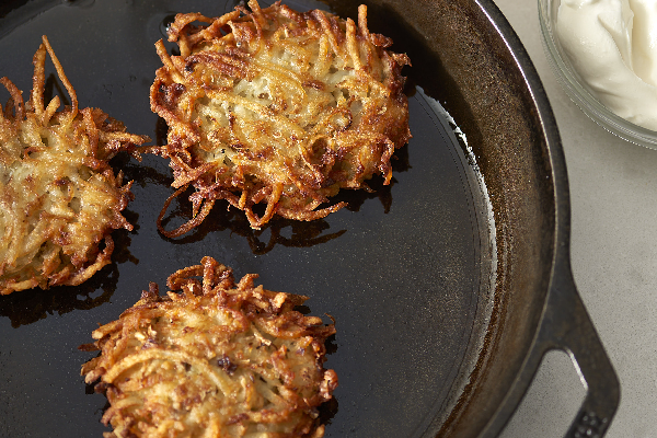 The Simplest, Easiest Way to Make Classic, Crispy Latkes
