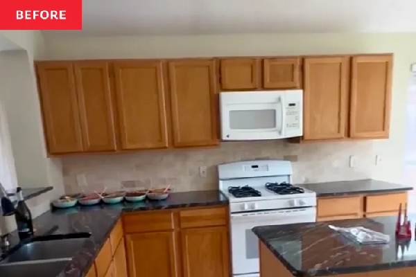 Before and After: Colorful Cabinets and Diner Vibes Add Instant Joy to a 