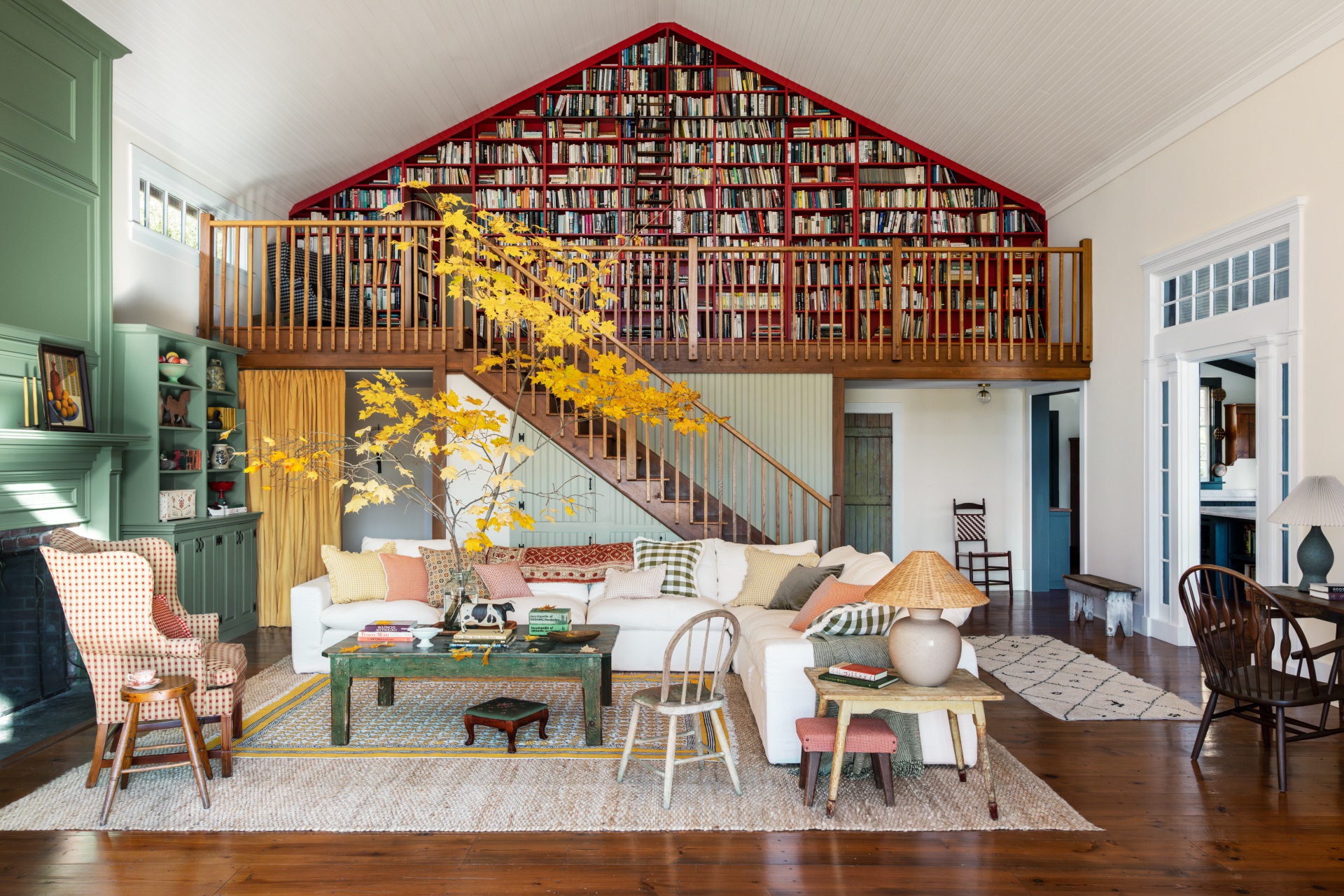 A cosy and colourful farmhouse style home in upstate New York