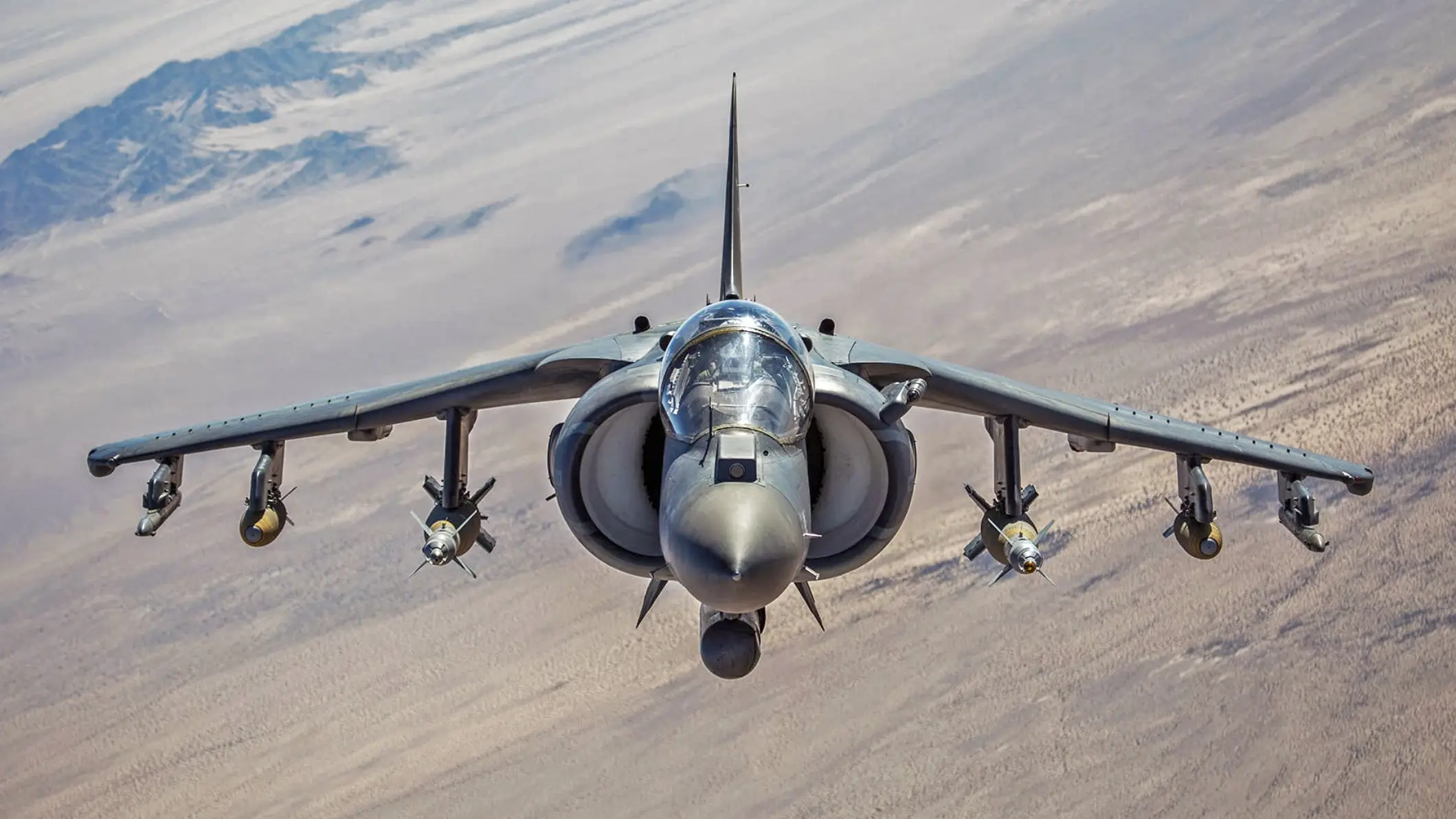 Last Marine Harrier Pilots Complete Training As AV-8B’s End Draws Near