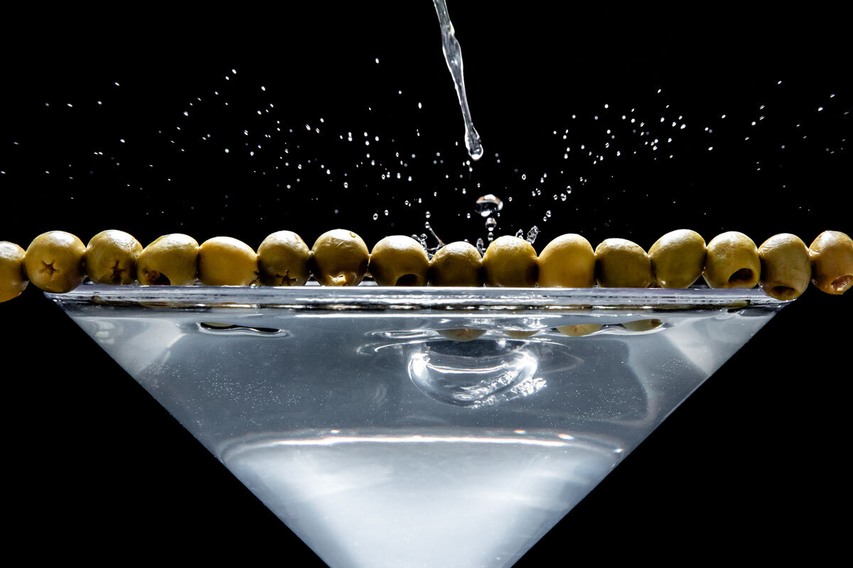 5 Things to Read and Drink This Weekend