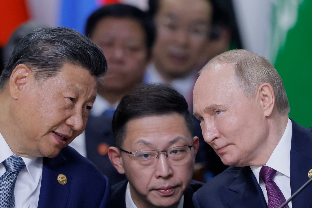 Xi Jinping and Vladimir Putin speak to each other