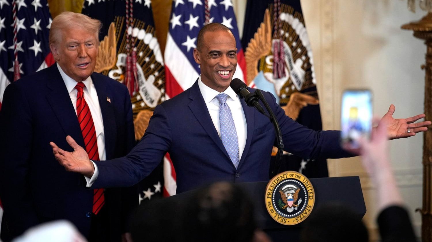 A photo of HUD secretary
