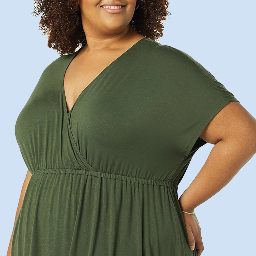 green dress