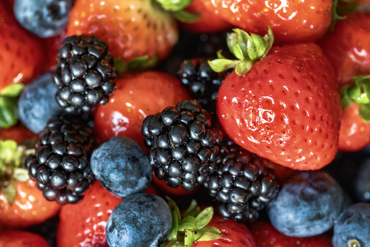 mixed berries