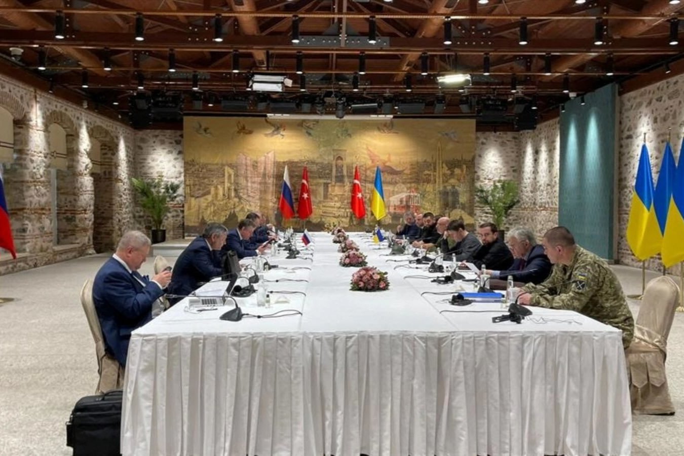 Members of the Ukrainian delegation attend the talks with Russian negotiators in Istanbul, Turkey, March 29, 2022.