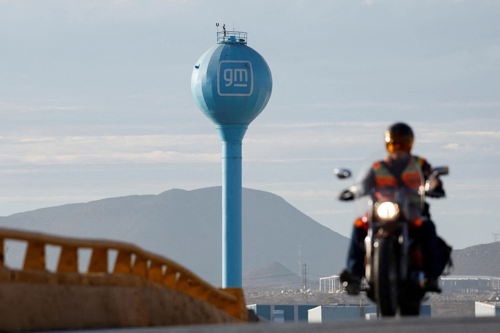 A view of the GM logo on a water tank at the Ramos Arizpe plant of General Motors, which exports vehicles to Canada and the U.S., in Ramos Arizpe, Mexico, January 29, 2025. (Daniel Becerril/Reuters)