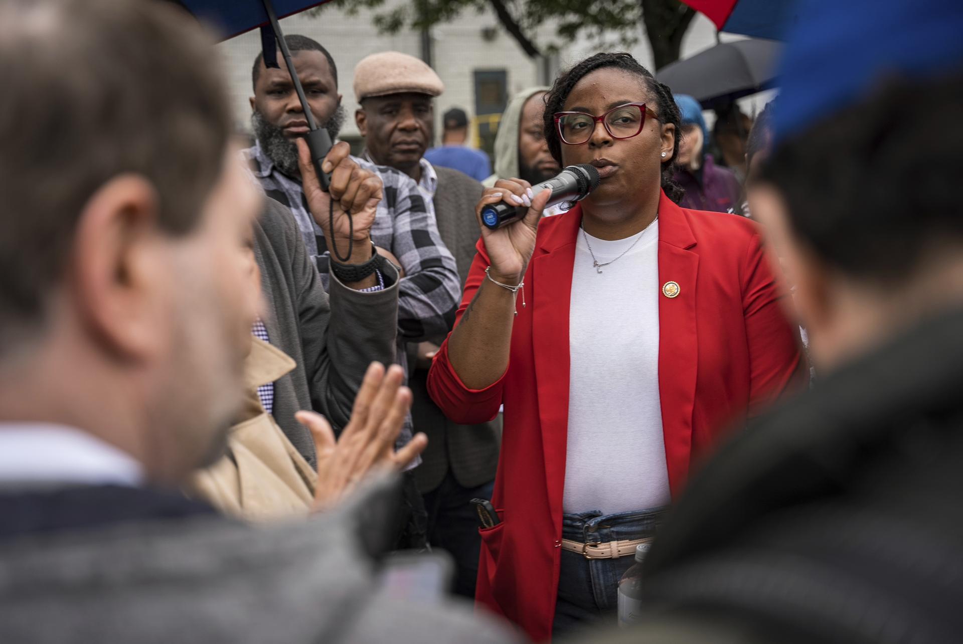 Rep. LaMonica McIver demands the release of Newark Mayor Ras Baraka after his arrest while protesting outside an ICE detention prison, May 9, 2025, in Newark, N.J.