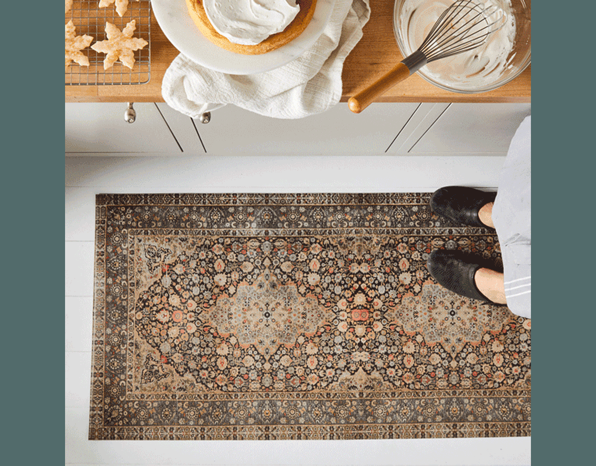 Vintage-Inspired Vinyl Kitchen Mats