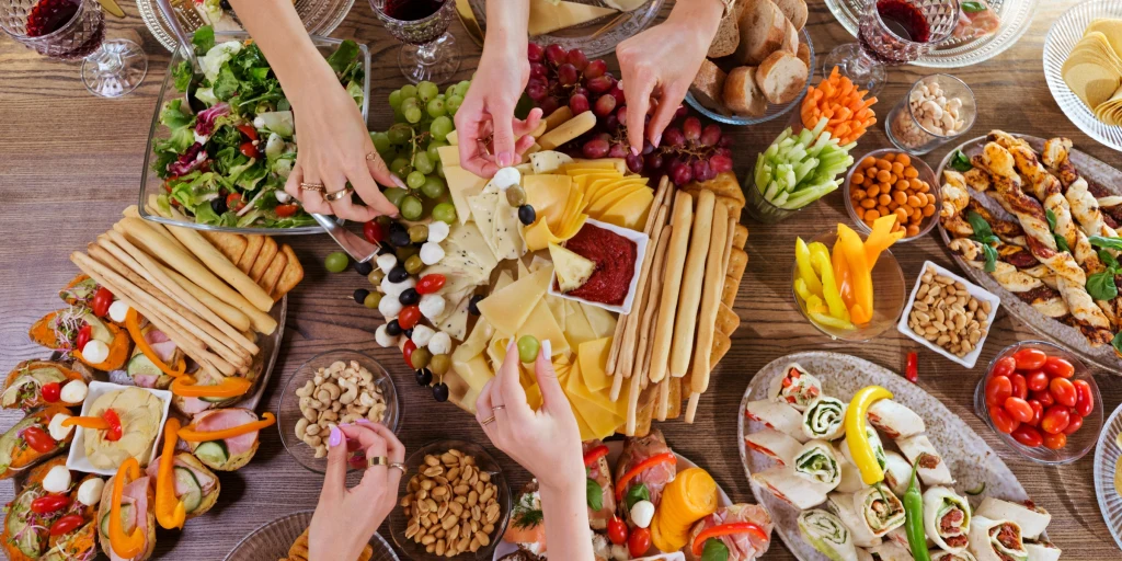 EatingWell Snack Awards: Healthy Picks for Post-Workout, Lunch Boxes, Airplanes and More