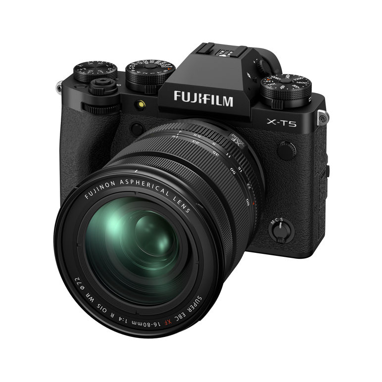 Fujifilm X-T5 Black w/ XF16-80mm f4 R OIS WR Lens