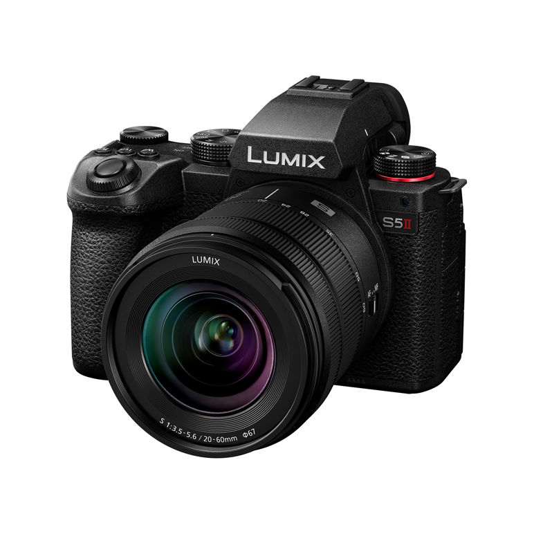 Panasonic LUMIX S5II with 20-60mm Lens