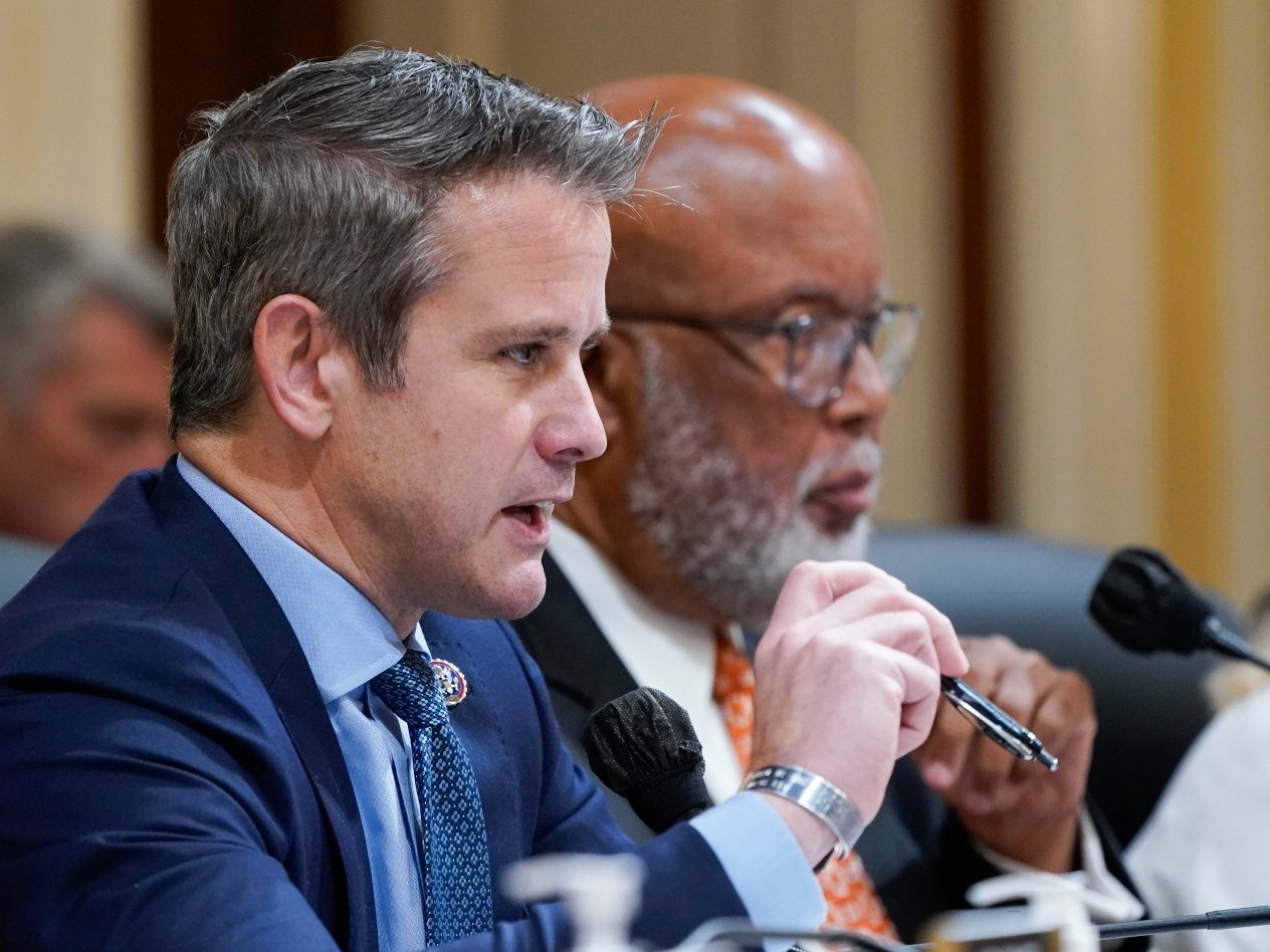 'Dangerous' Trump can never be anywhere near Oval Office again, says Cheney - live