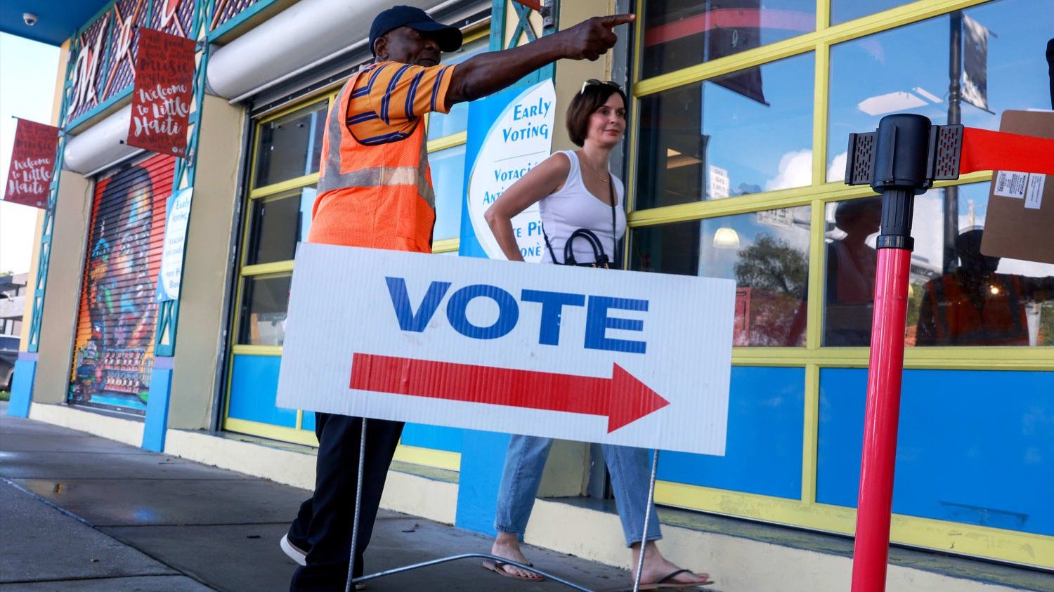 A photo of a polling place