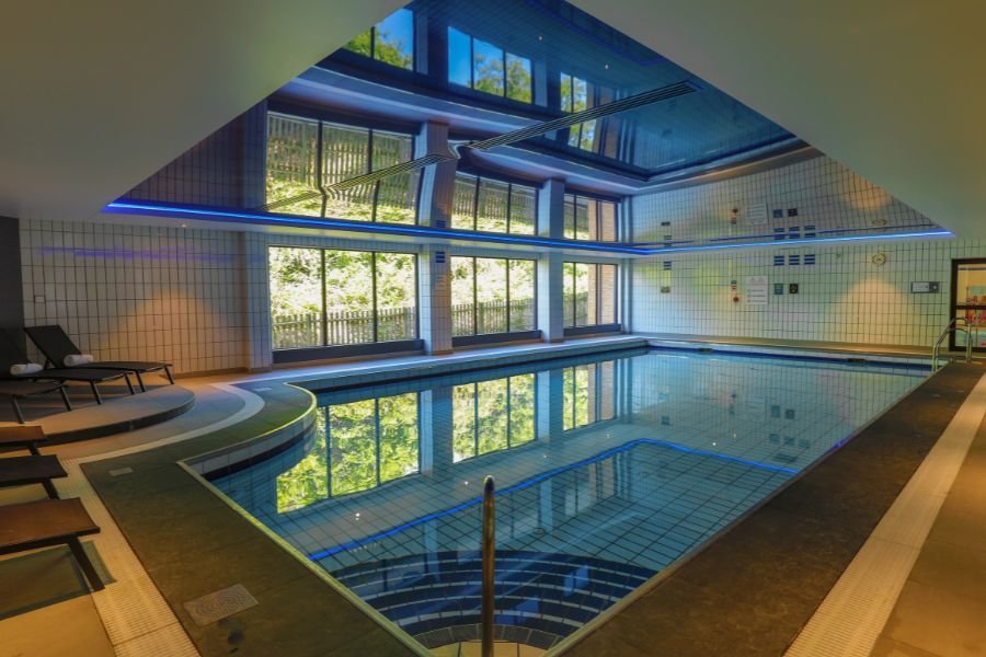 Hampshire Court Hotel Pool