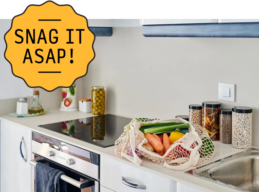 The Surprising Place to Find a Huge Selection of Vintage-Style Tupperware