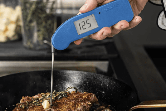 One of Our Favorite Instant-Read Thermometers Is on Rare Sale Right Now