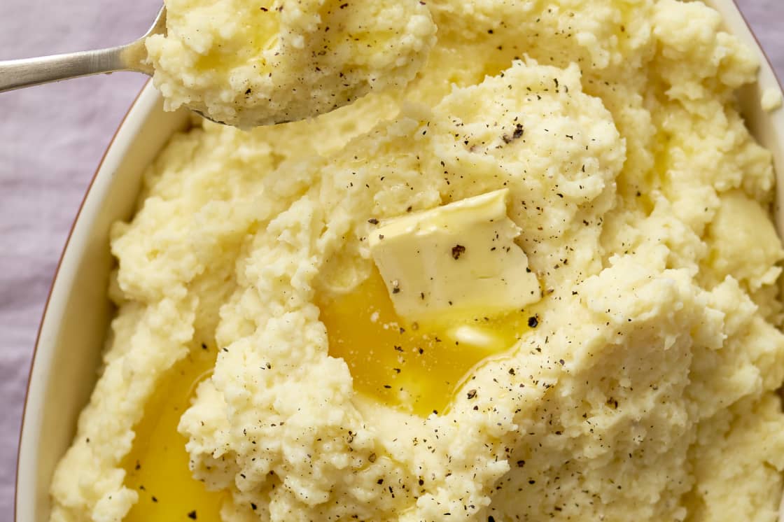 How To Make Perfect Mashed Potatoes for Thanksgiving