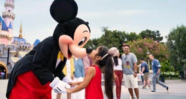 https://www.disneydining.com/disneyland-chemical-spill-ks1/ https://www.disneydining.com/disneyland-chemical-spill-ks1/