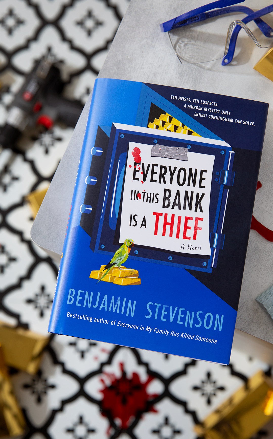 Everyone in This Bank  Is a Thief