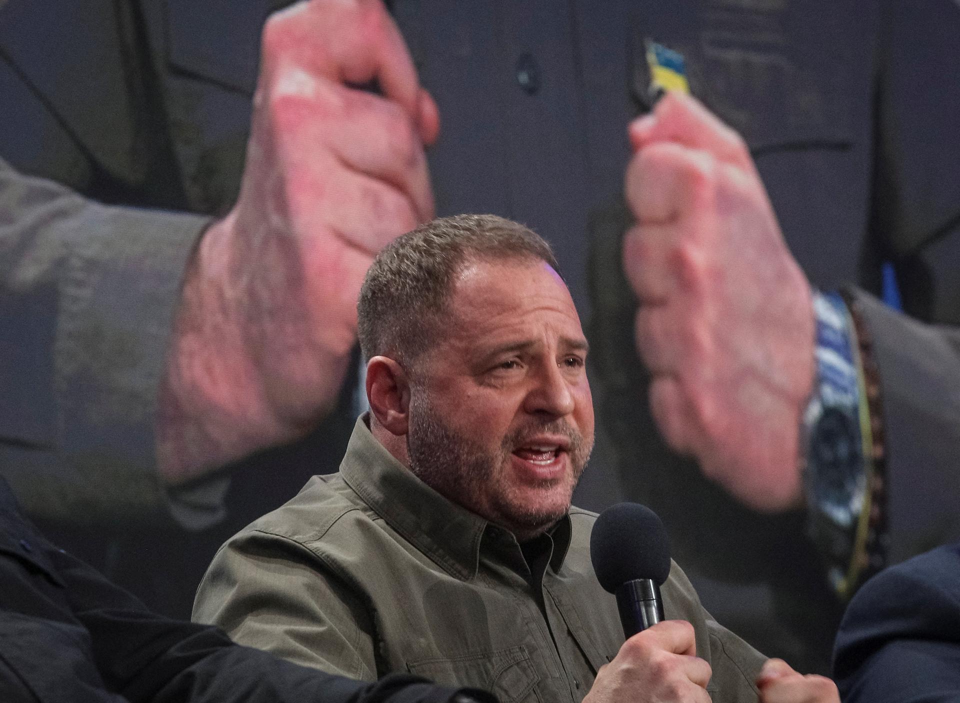 Alt text placeholder