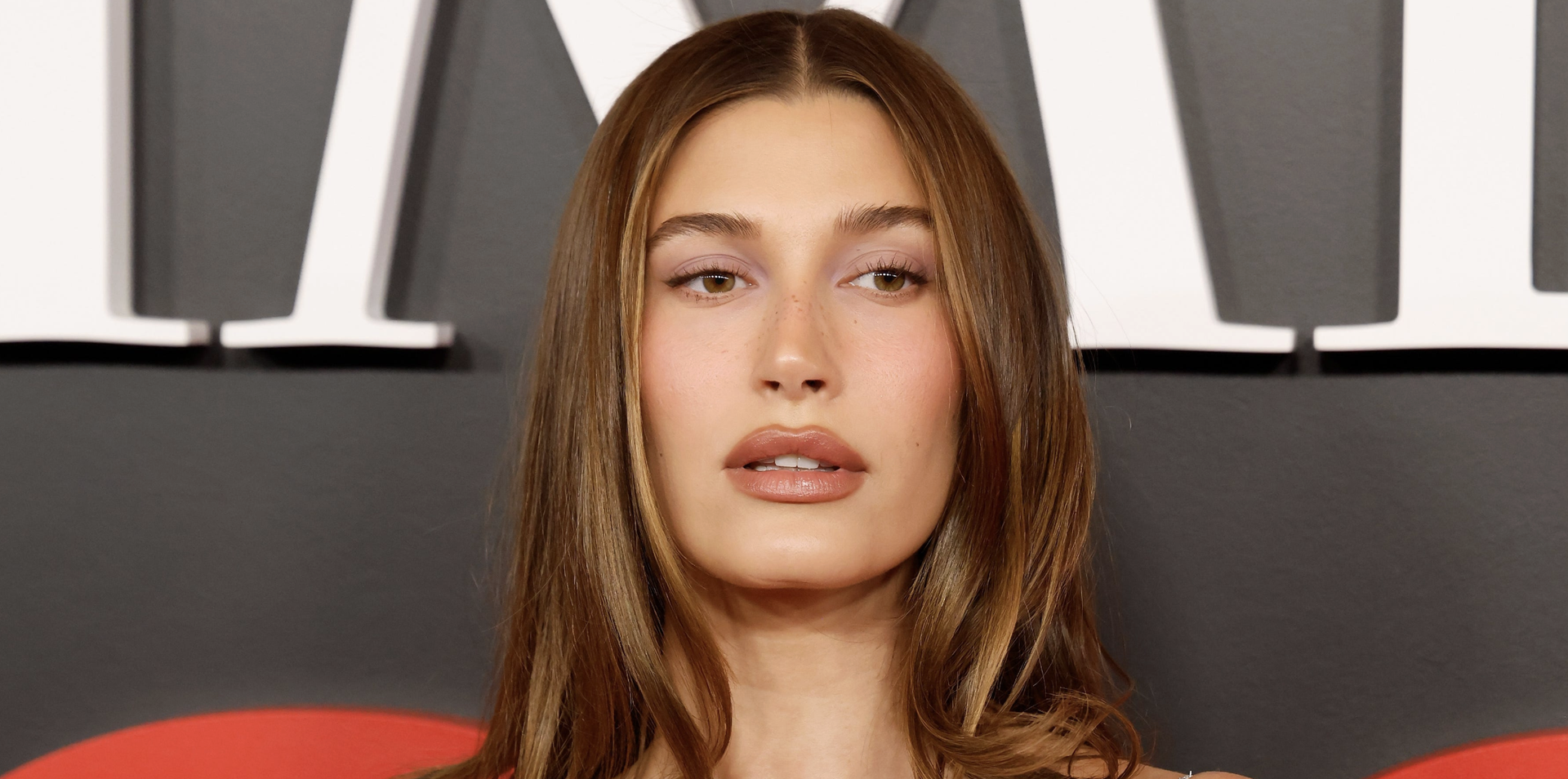 hailey bieber concealer