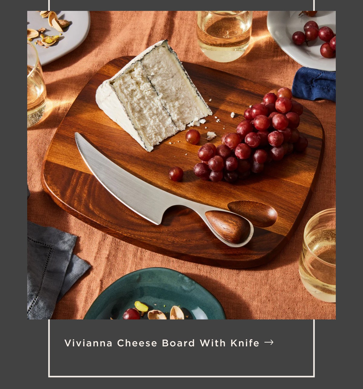 Vivianna Cheese Board With Knife