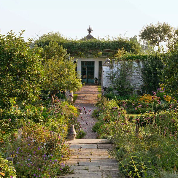 Oak Spring garden