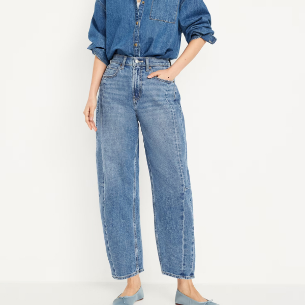 Old Navy High-Waisted Barrel Ankle Jeans