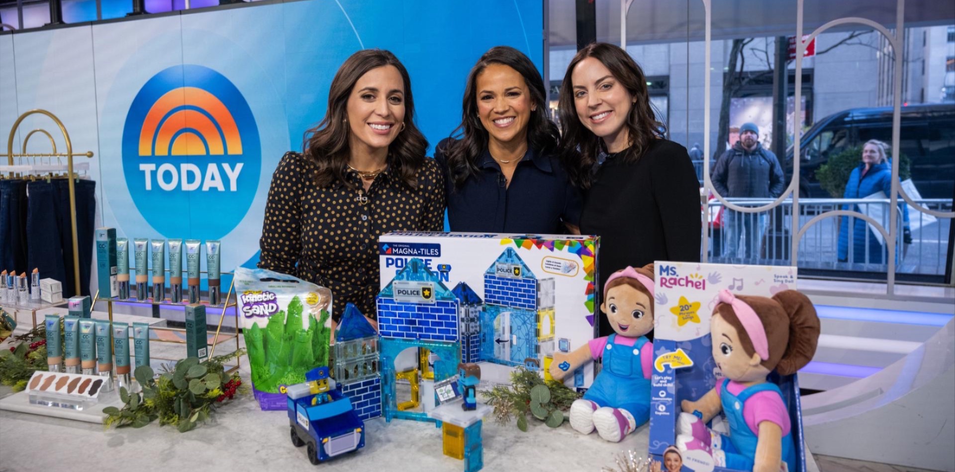 The Best Amazon Black Friday Deals Seen on TODAY: Shop Up to 64% Off Eddie Bauer, Elizabeth Arden and More Top Brands