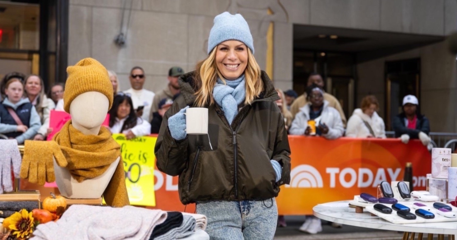 Steals & Deals: Up to 85% Off Jewelry, Tech, More Cyber Monday Picks