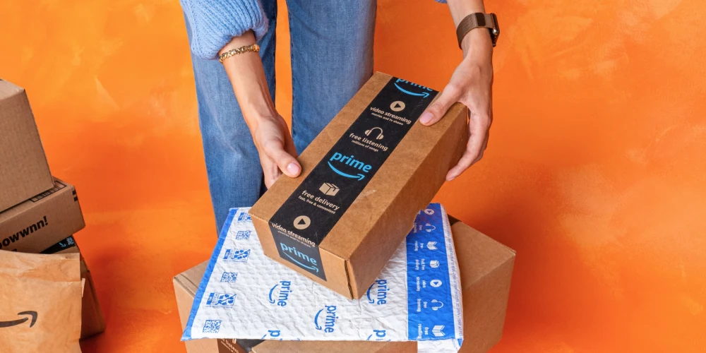 Amazon Has Extended Cyber Monday Deals Under $25: Shop Apple, Color Wow and More