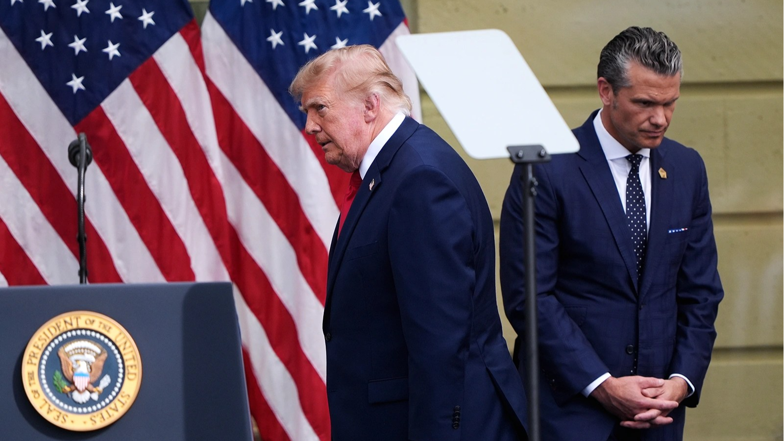 Donald Trump, Pete Hegseth