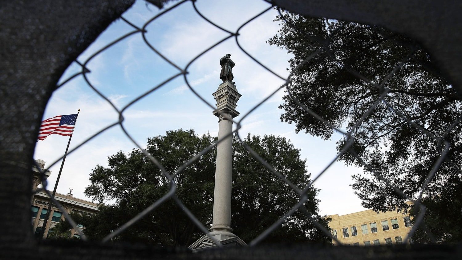 Confederate monument 