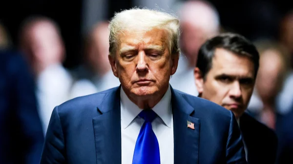  Donald Trump