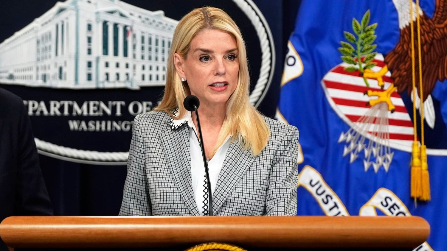 Pam Bondi