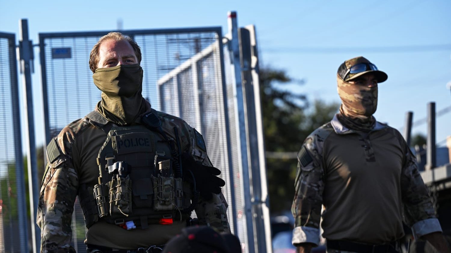 ICE agents