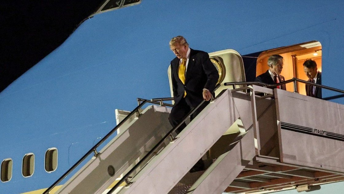 Trump exiting Air Force One