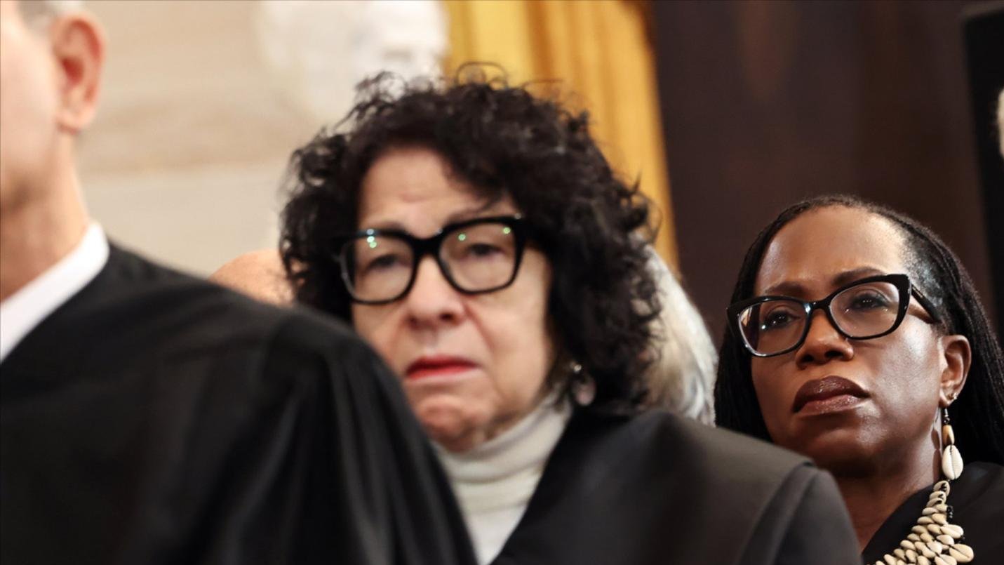 Justice Sonia Sotomayor and Justice Ketanji Brown Jackson