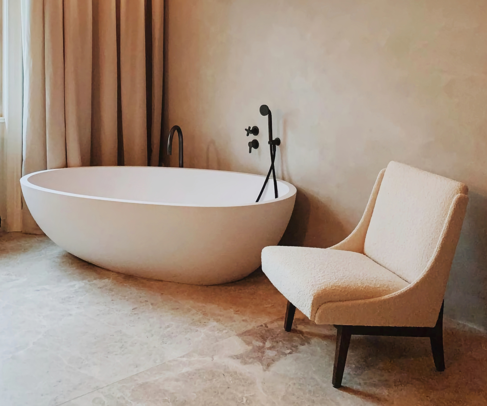 Sophie Wilson styling bathroom