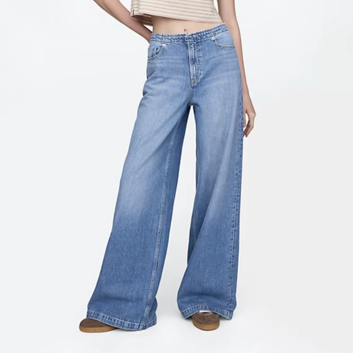 Gap Mid Rise UltraSoft Baggy Jeans 