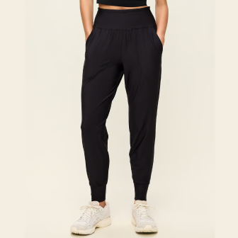 Joggers to wear for errands and workouts…