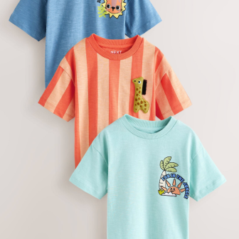 Multi-packs of our favorite graphic tops…