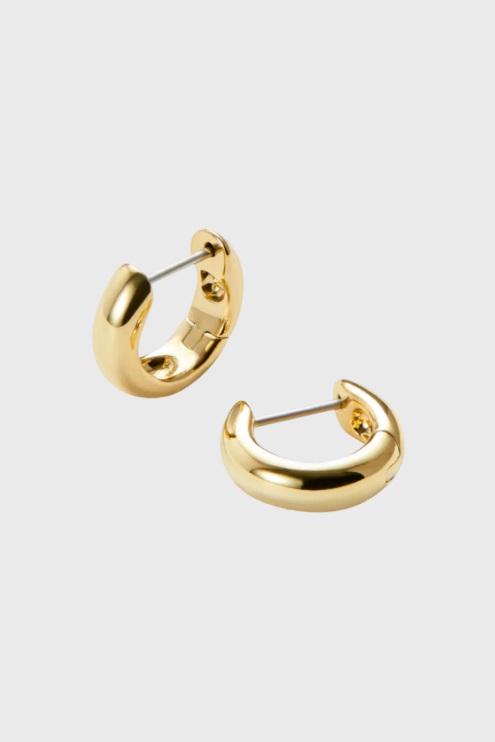 Giulia Bold Huggie Hoops