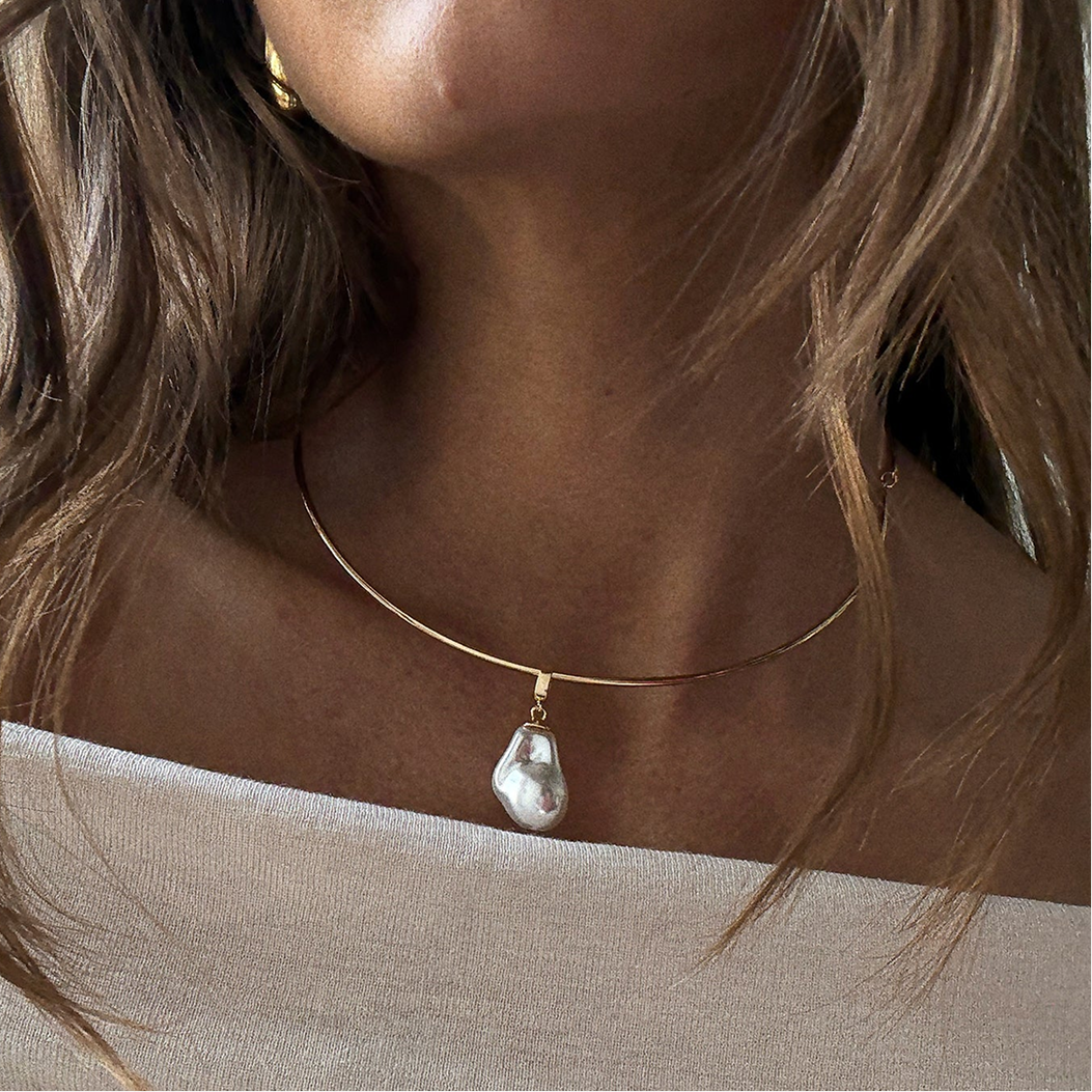 Teagan Pearl Collar Necklace