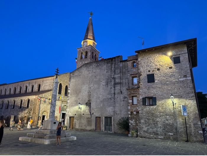 Plaza Plieski, near Veli Losinj