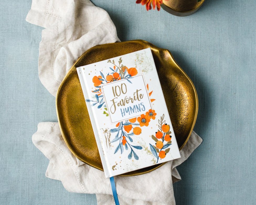 100 Favorite Hymns: Devotions for Worship and Reflection (A 100-Day Devotional)