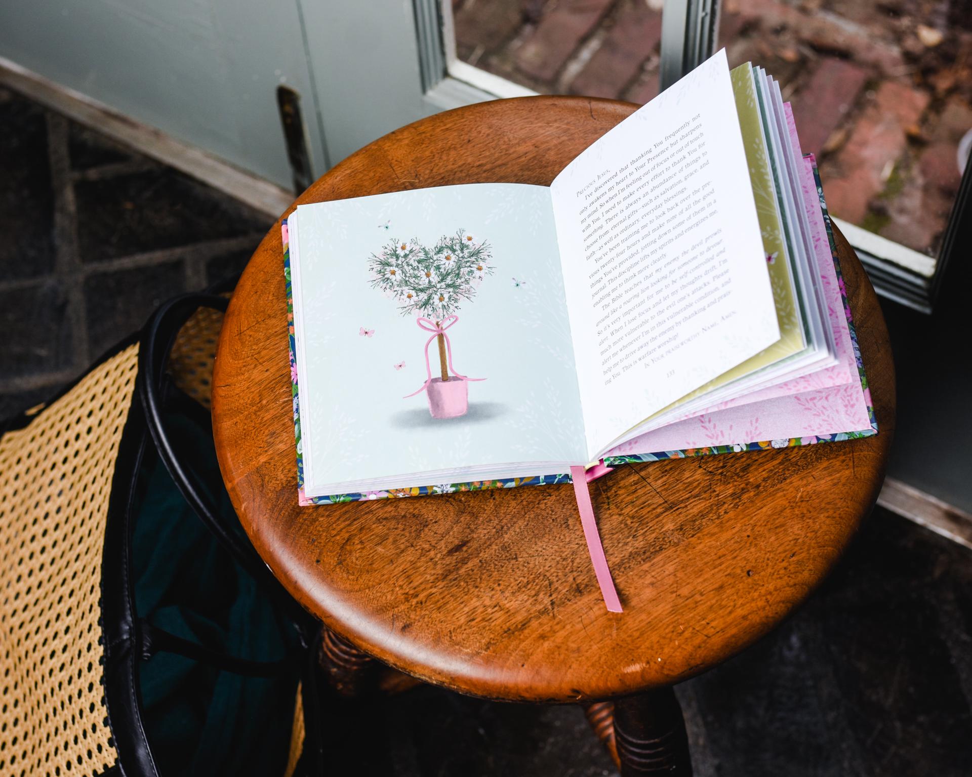 Jesus Listens for Moms, Padded Hardcover, with Full Scriptures