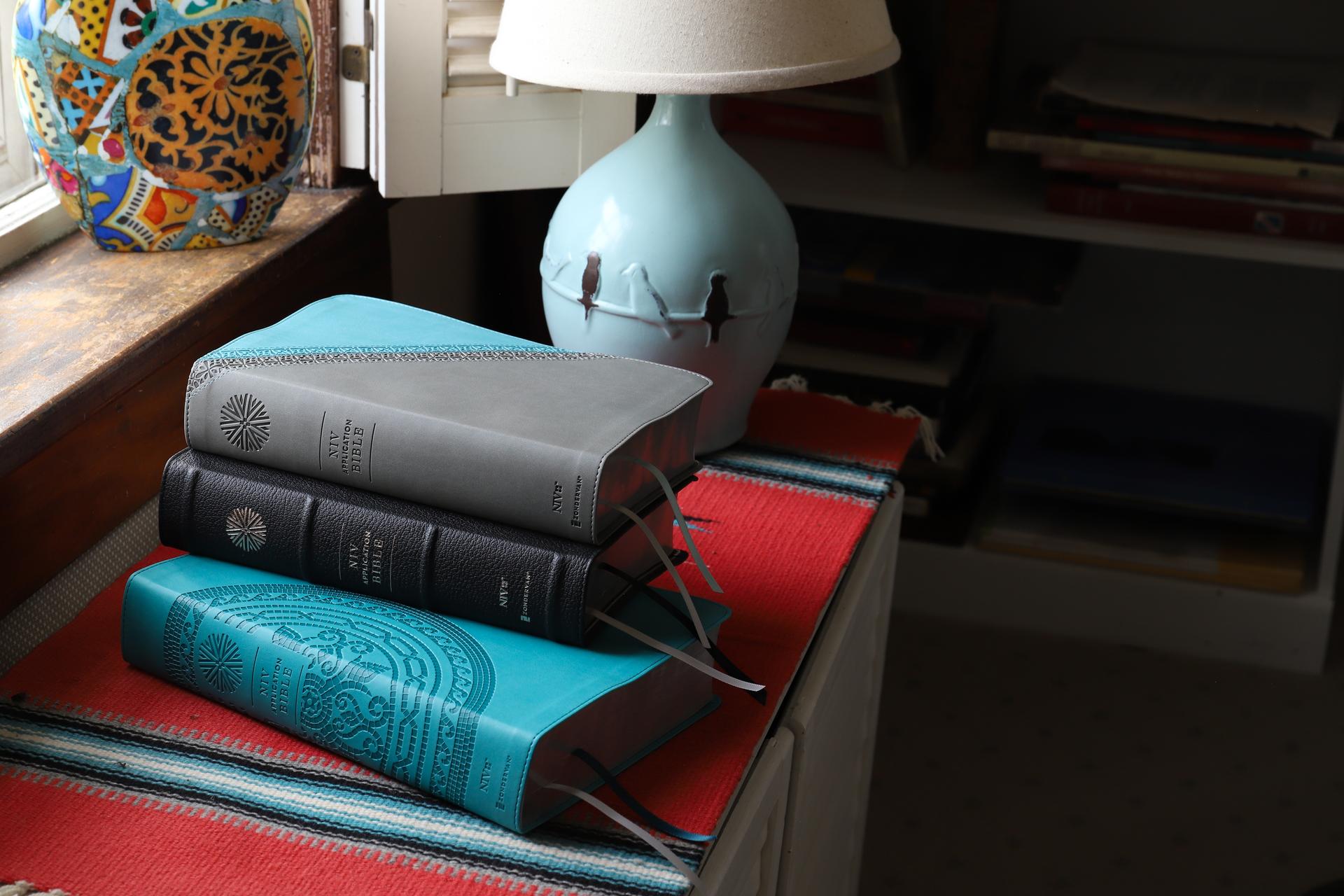 NIV Application Bible